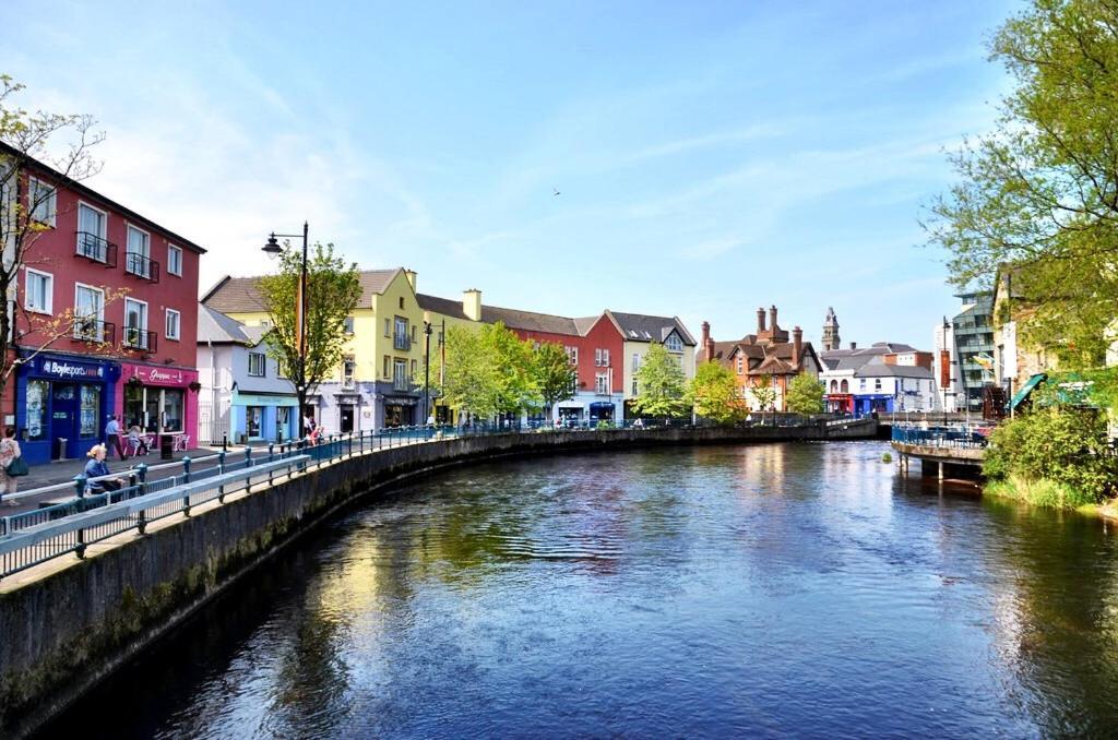 Central Sligo Townhouse 빌라 외부 사진
